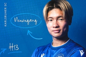 德天空：22歲日本前鋒福田師王將轉(zhuǎn)會(huì)卡爾斯魯厄，總價(jià)100萬歐元配圖