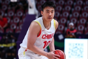 媒體人：王俊杰是國(guó)家隊(duì)萬(wàn)金油 我們有可能還低估了他的水平了配圖