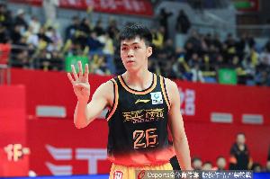 中國男籃今日名單公布！龐崢麟/馮傲/徐昕等6人有望迎國家隊首秀配圖