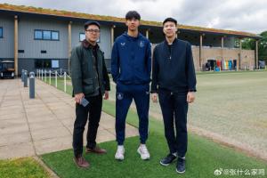 前國(guó)腳張永海之子！19歲張家鳴：回到伯恩利，全力爭(zhēng)取一線隊(duì)出場(chǎng)配圖