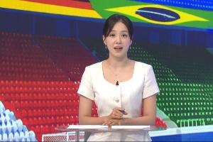 記得她嗎？韓國美女主持2014場邊一笑成名，今日正主持世界杯節(jié)目配圖